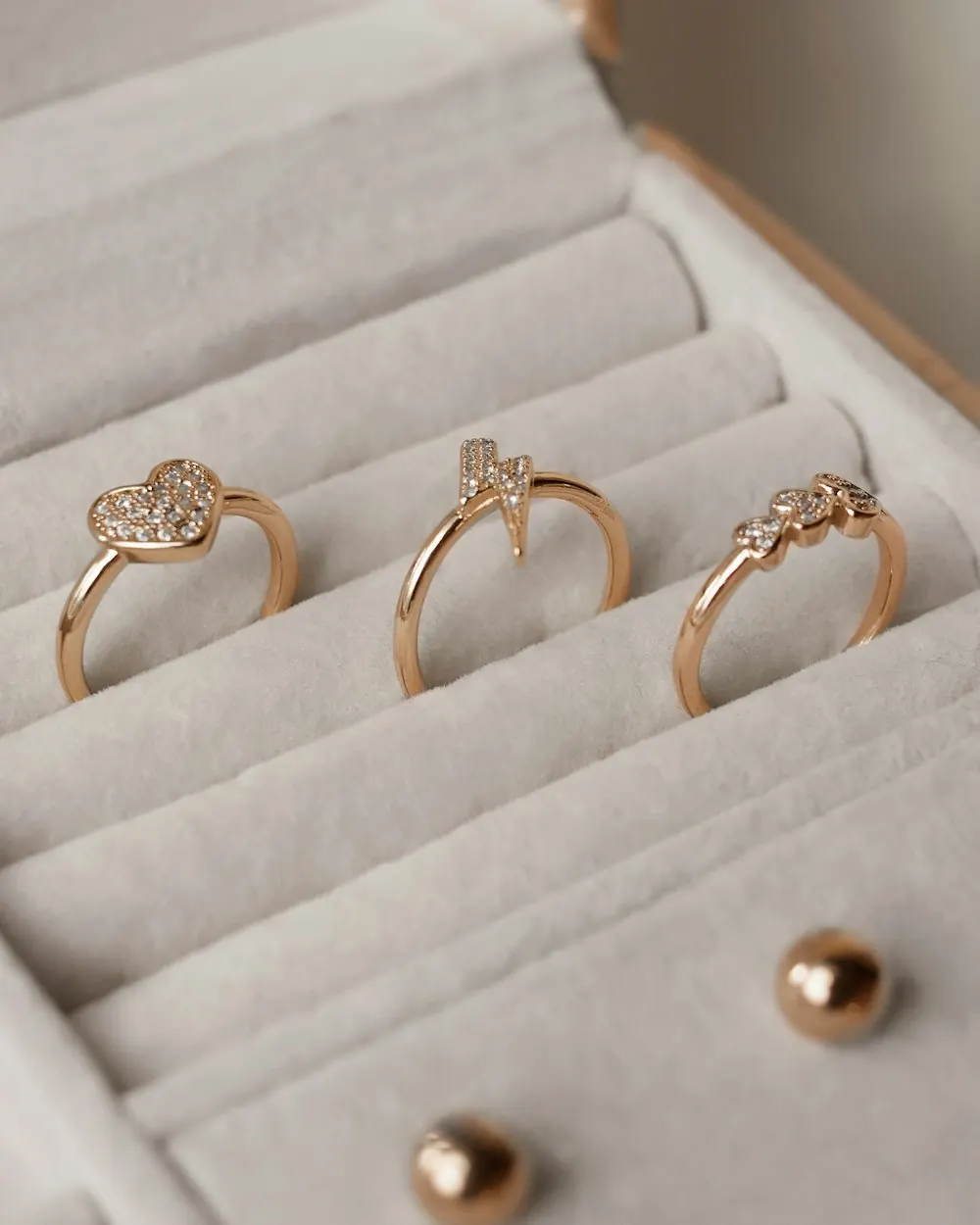 Minimal Stone Ring