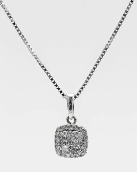 Solitaire Sparkle Pendant